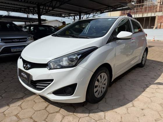 HYUNDAI HB20 1.0 COMFORT 12V FLEX 4P MANUAL